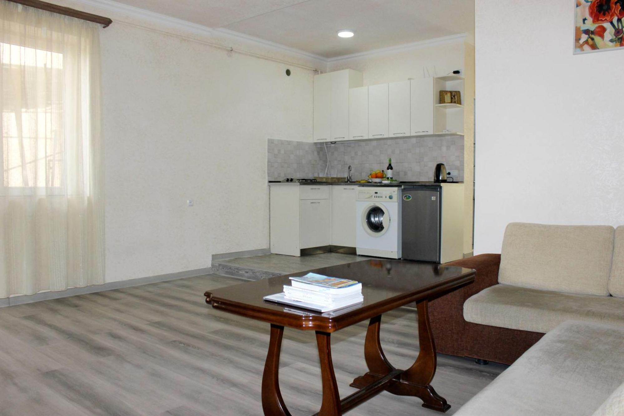 Holiday Home On Aygestan 11 예레반 객실 사진