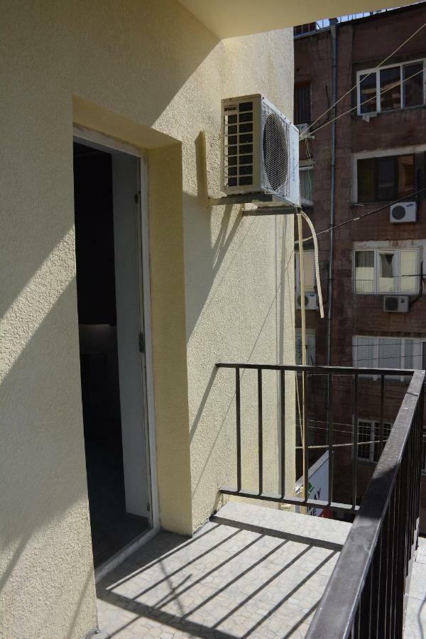 Holiday Home On Aygestan 11 예레반 외부 사진