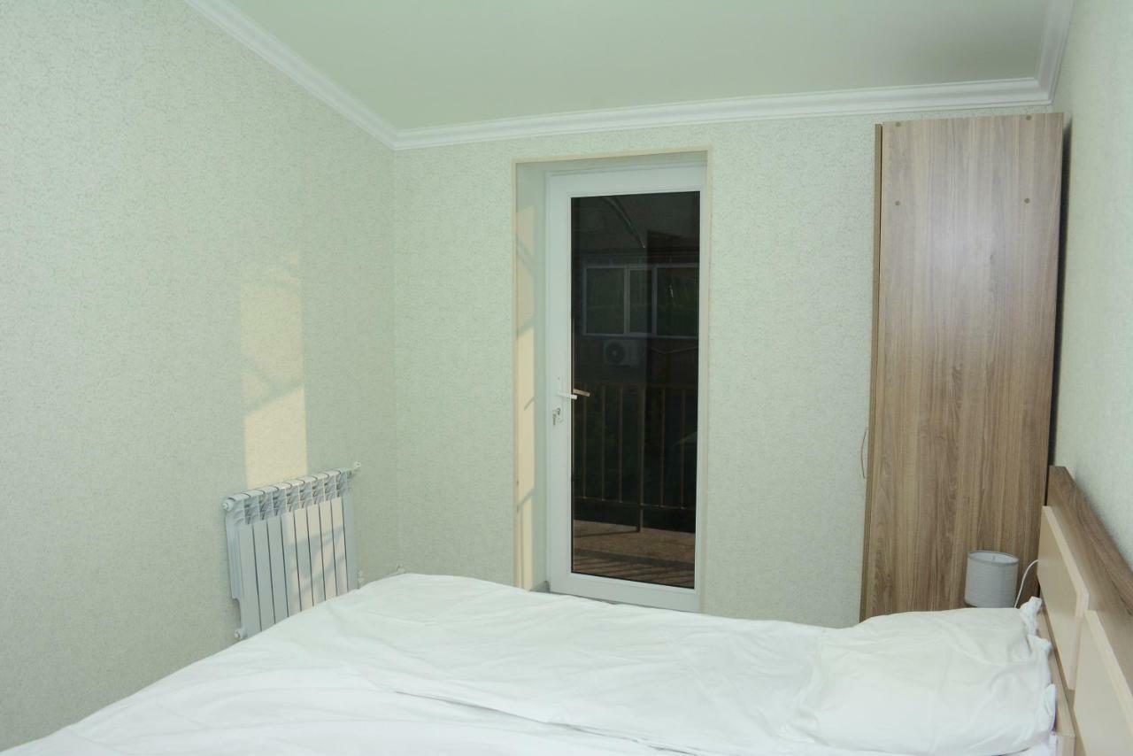 Holiday Home On Aygestan 11 예레반 외부 사진